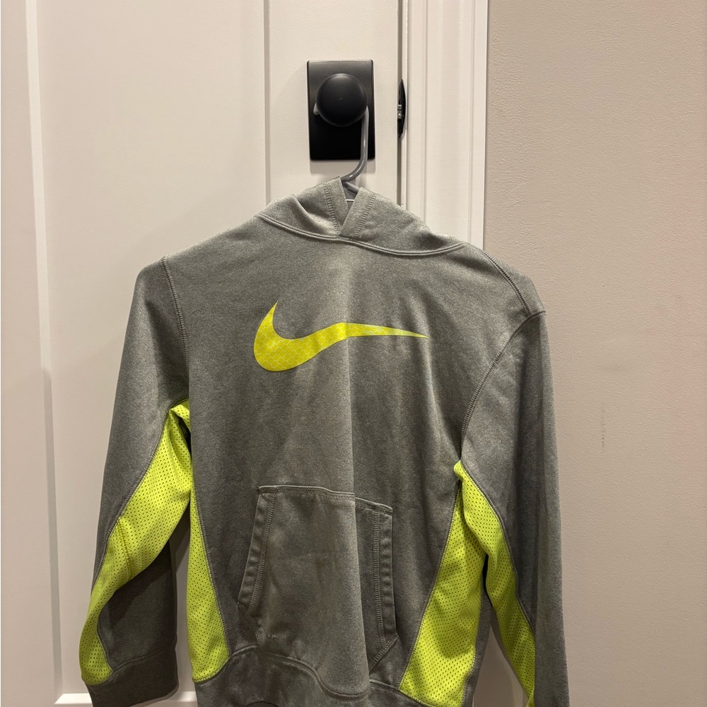 Nike Gray and Yellow Athletic Jacket Lightweight Hoodie